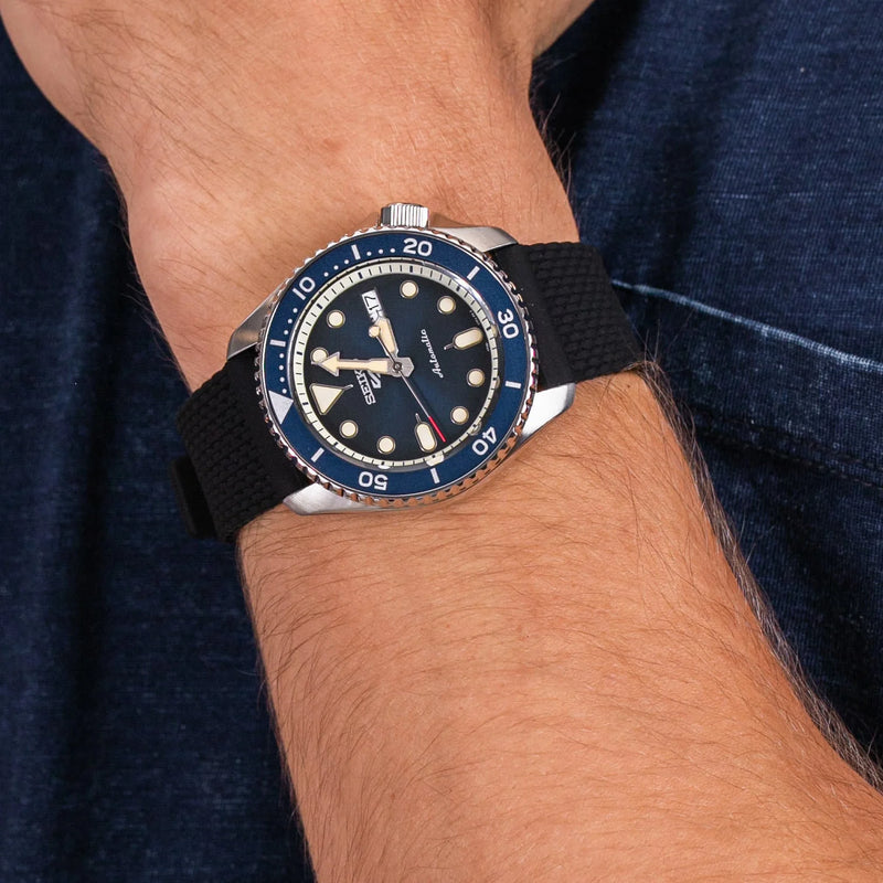 Seiko Men's Blue Stainless Steel Watch, Black Silicone | Srpd71k2 by i-watch
