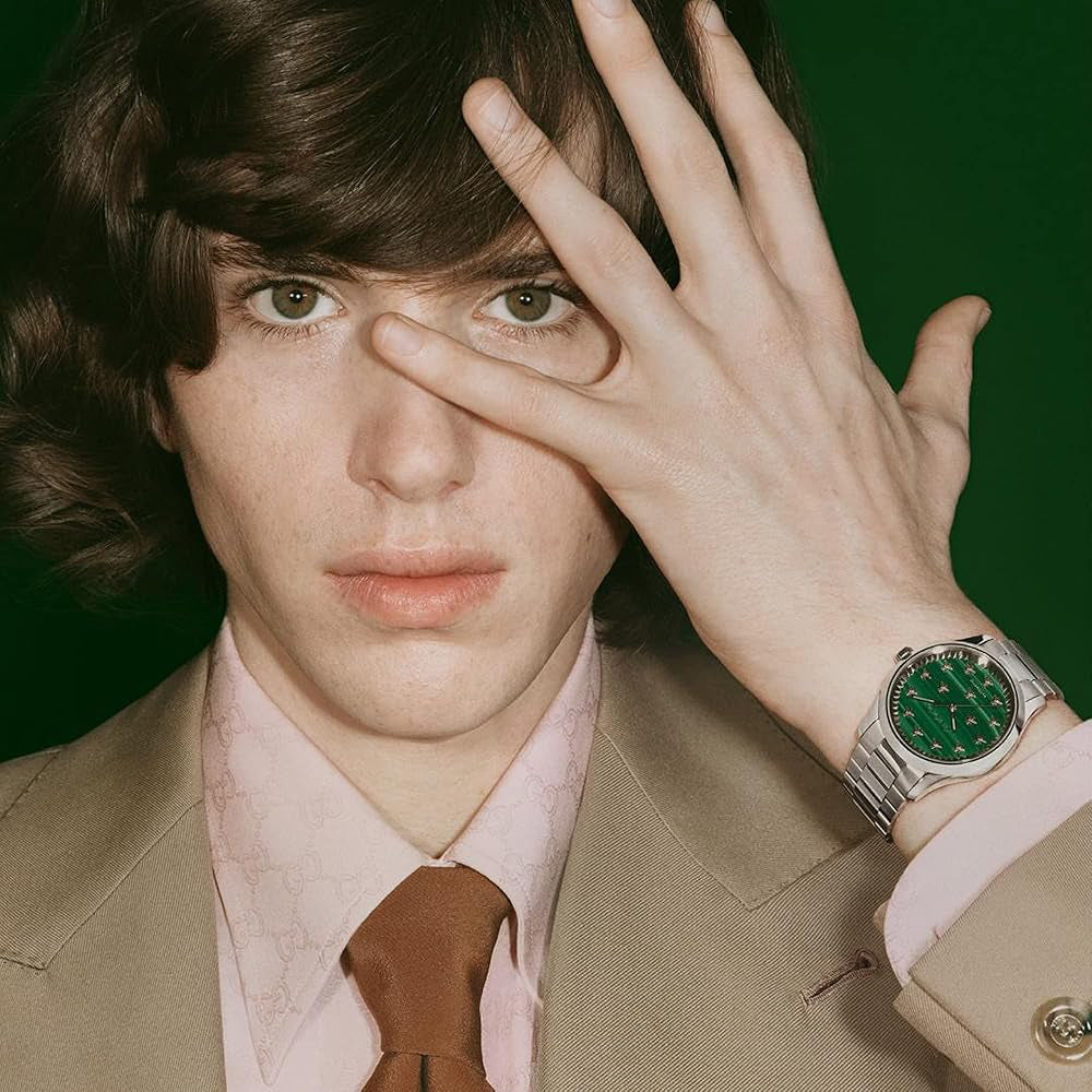 GUCCI YA1264176 - BOLD SOPHISTICATION WITH GREEN DIAL & STAINLESS STEEL ELEGANCE-i-Watch-4