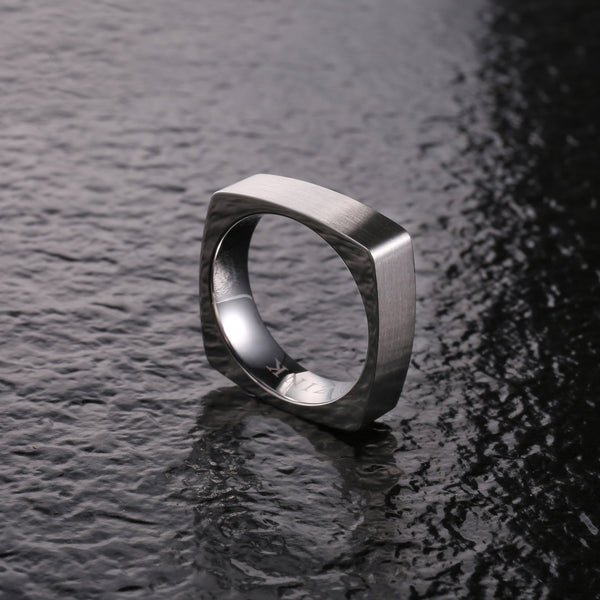 Zink Men's Silver Stainless Steel Ring | Zjrg0342