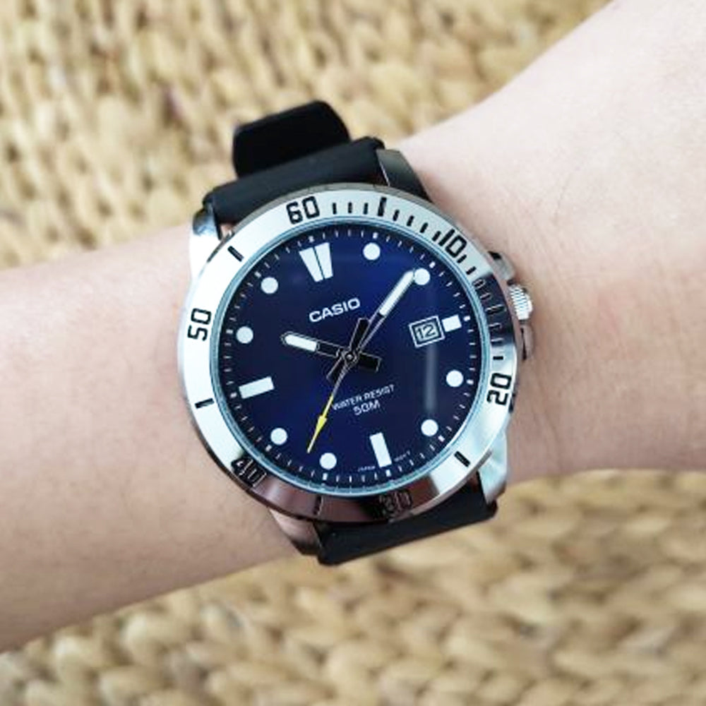 MTP-VD01-2EVUDF - ELEGANTLY VERSATILE MEN'S WATCH IN STAINLESS STEEL & RESIN-i-Watch-4