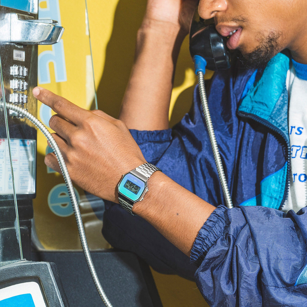 CASIO A168WER-2ADF SPORTY ELEGANCE - UNISEX STAINLESS STEEL DIGITAL WATCH with Striking Silver Design-i-Watch-2