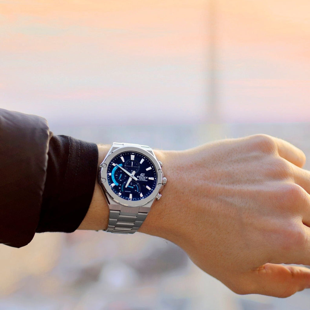 CASIO EDIFICE EFS-S560D-1AVUDF - SOLAR POWERED MENS WATCH WITH CHRONOGRAPH & WATER RESISTANCE-i-Watch-3