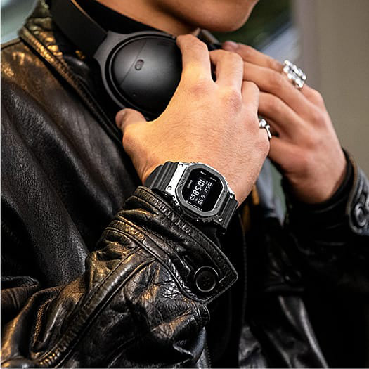CASIO G-SHOCK GM-5600-1ER DYNAMIC ADVENTURER – SPORTLICH STILVOLLE DIGITALE ZEITMESSER