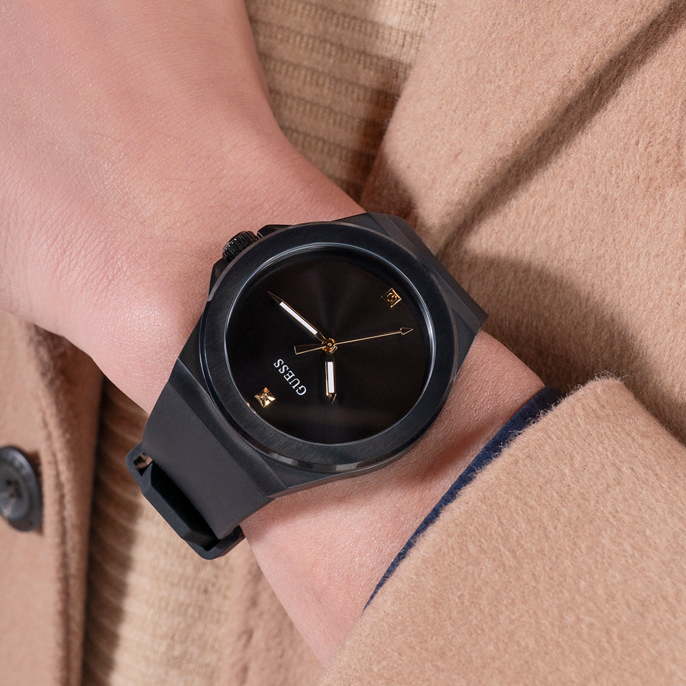 GUESS GW0790G2 BOLD BLACK BEAUTY - STYLISH WOMEN'S WATCH WITH SLEEK SILICONE BAND-i-Watch-4