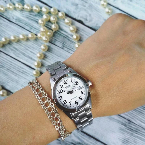 Ltp Women's Silver Stainless Steel Watch, White Dial | Ltp-1259pd-7be by i-watch