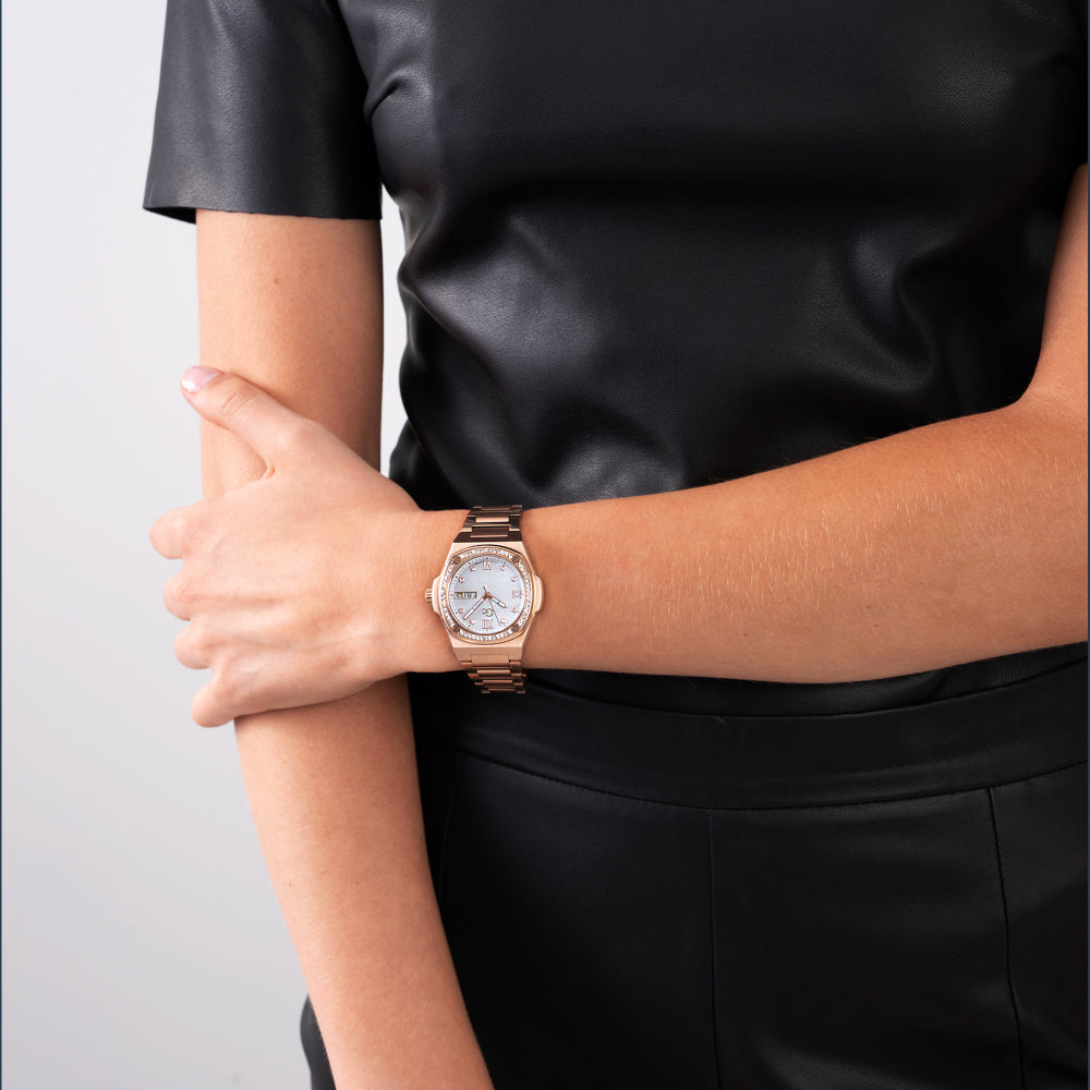 GUESS COLLECTION Y98002L1MF - RADIANT ROSE GOLD TIMEPIECE FOR THE MODERN WOMAN-i-Watch-5