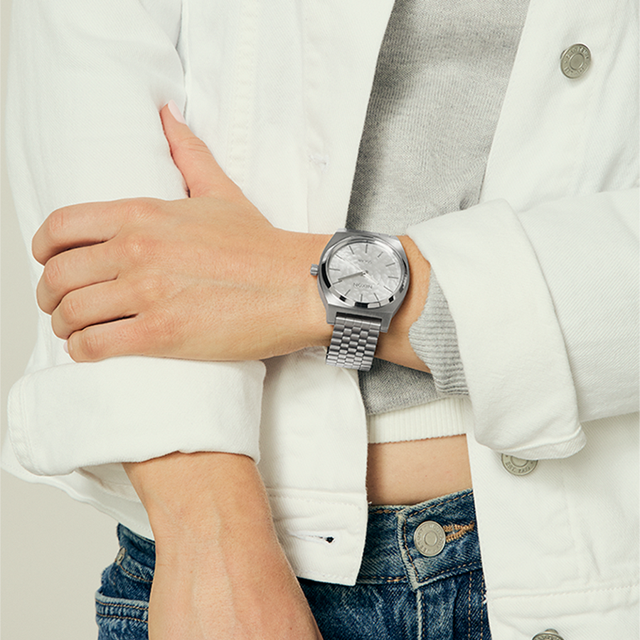 NIXON Unisex Stainless Steel Silver Watch | A1369-5354