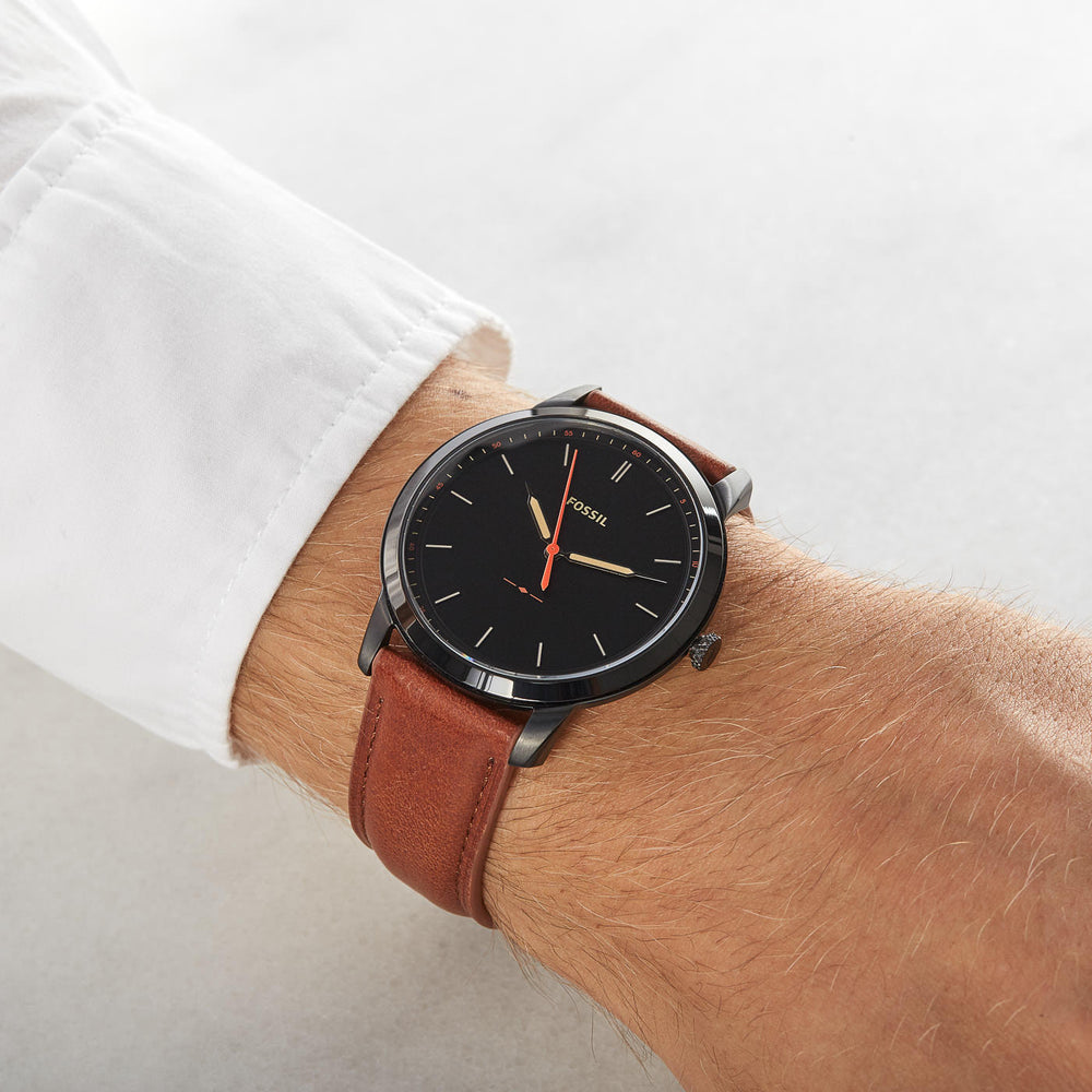 Minimalist Slim Three-Hand Light Brown Leather Watch