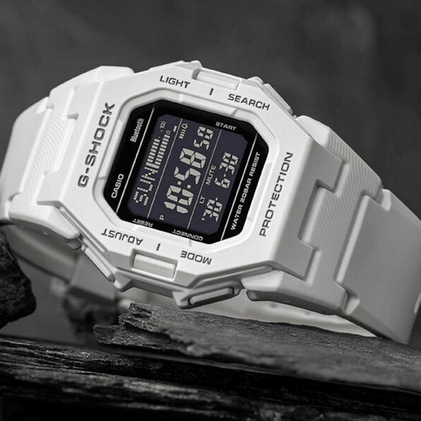 Montre Casio unisexe en résine blanche, cadran noir | GD-B500-7