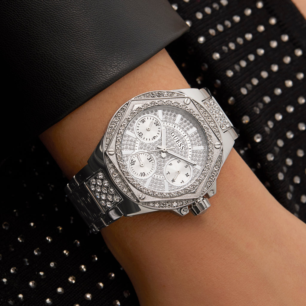 Guess Women's Silver Stainless Steel Watch | Gw0878l1