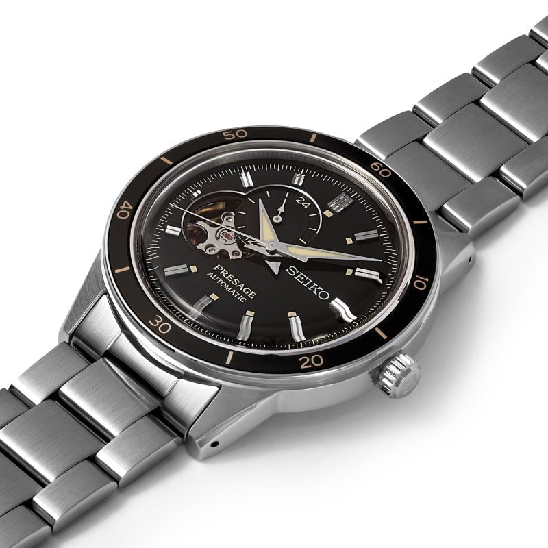 Montre Seiko pour homme en acier inoxydable argenté, cadran noir | Ssa425j1