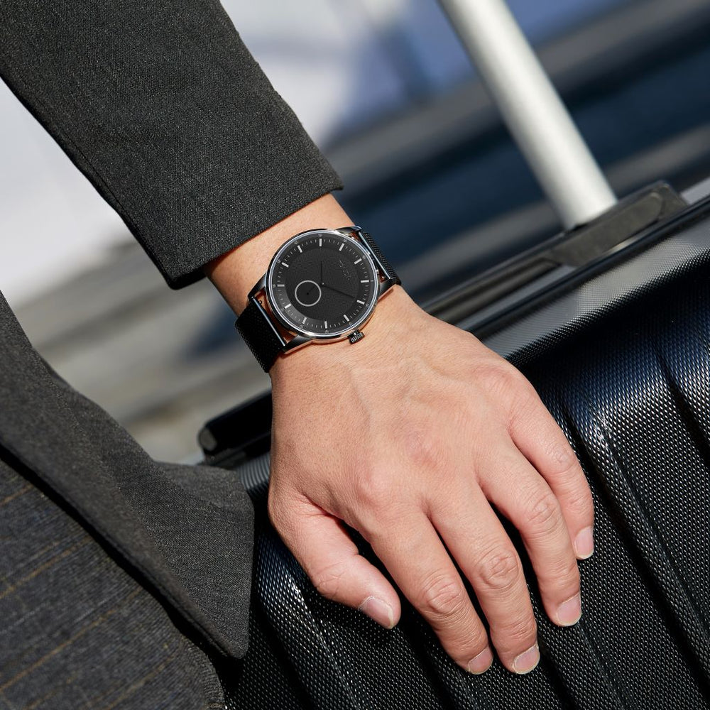 TRNDA STUNNING TIMEPIECE - TRENDY BLACK STAINLESS STEEL MEN'S WATCH with MESH BAND & UNIQUE DIAL-i-Watch-6