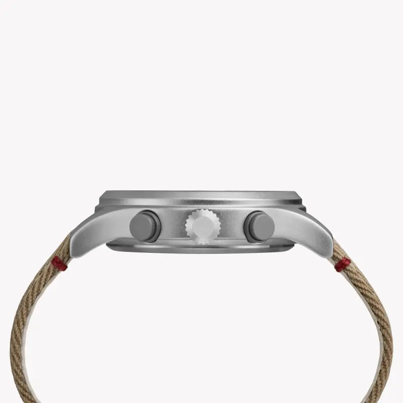 TIMEX Military Allied TW2R60500 – Herren-Chronographenuhr aus Messing mit hellbraunem Stoffarmband und INDIGLO-Nachtlicht