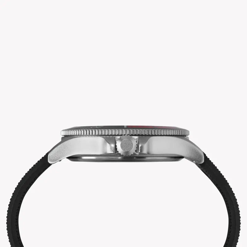 TIMEX Military Allied TW2T30000 - MONTRE ÉLÉGANTE EN SILICONE NOIR ET LAITON POUR HOMMES avec veilleuse INDIGLO