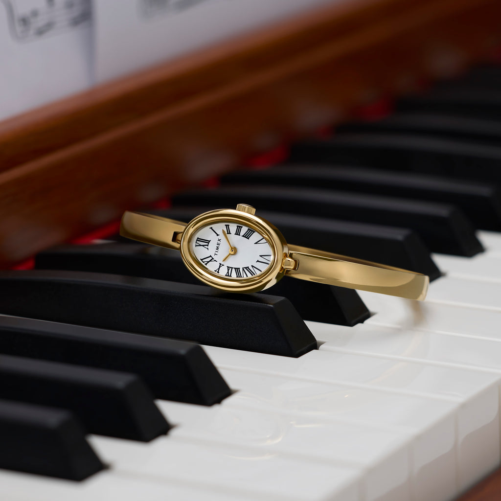 Cavatina Gold-Tone Case & Bangle with White Dial | TW2Y27200