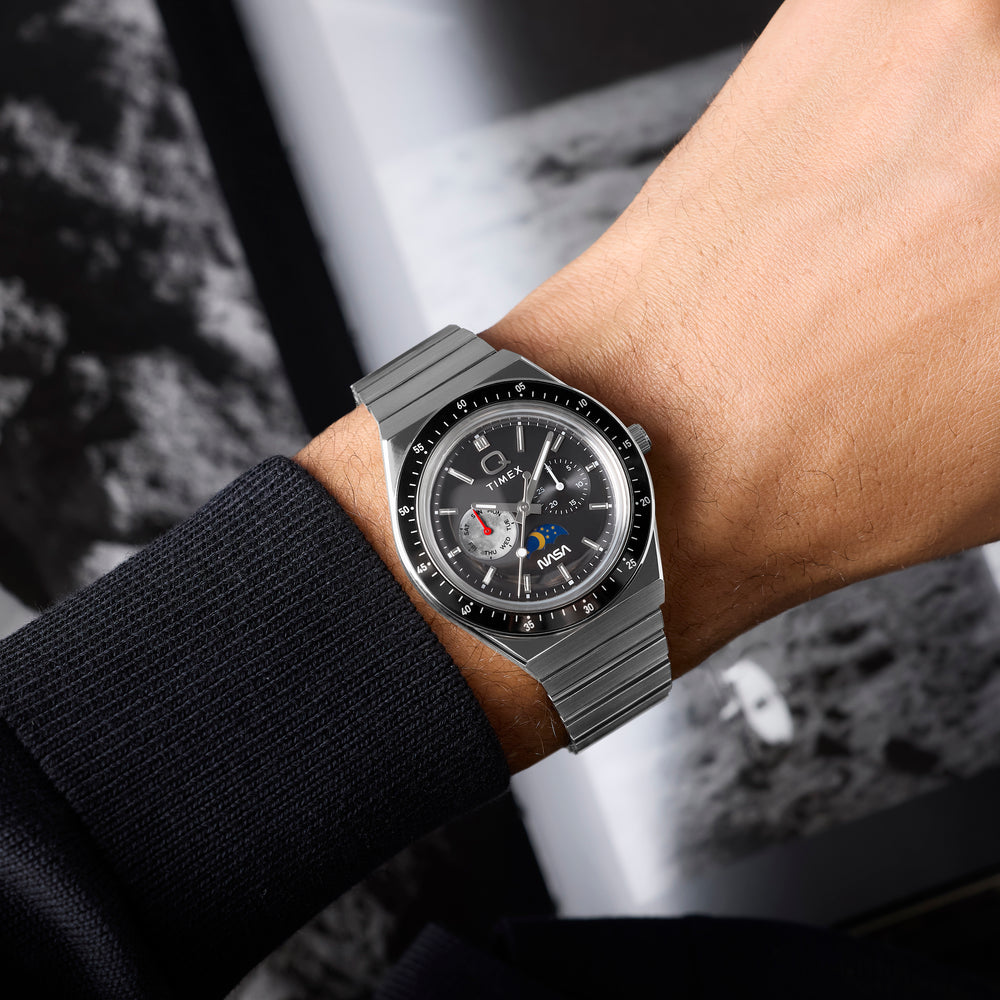 TIMEX Men's Stainless Steel Silver-Tone, Black Dial | TW2Y56700