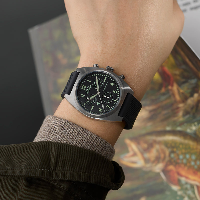 Timex Men's Gunmetal SS, Black Silicone | TW2Y61000