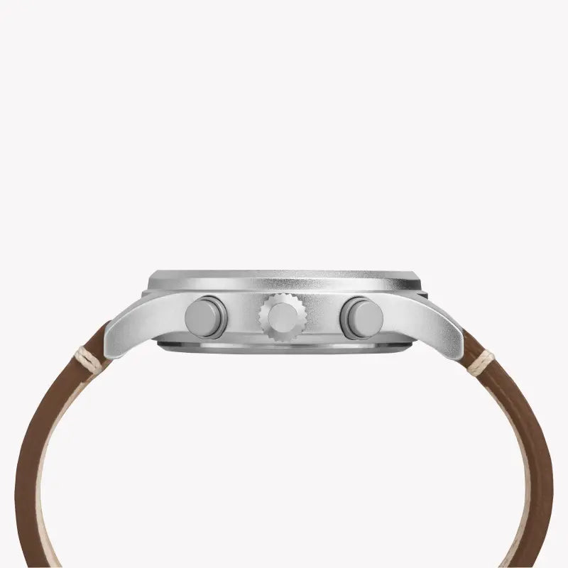 TIMEX Expedition Scout TW4B09200 - Montre robuste en laiton pour homme avec bracelet en cuir beige et veilleuse INDIGLO