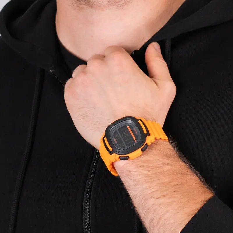 TIMEX Digital Command 47 mm orange Silikon-Herren-Sportuhr – stoßfest und 200 m wasserdicht