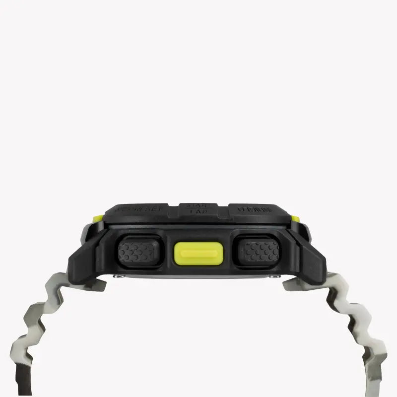 MONTRE NUMÉRIQUE POUR HOMMES TIMEX COMMAND CAMO 47 MM - DURABLE, RÉSISTANTE À L'EAU, PRÊTE POUR LE SPORT