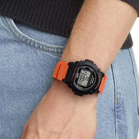 Casio Unisex White/Orange Resin Watch, Sporty Design | W-219h-4avdf