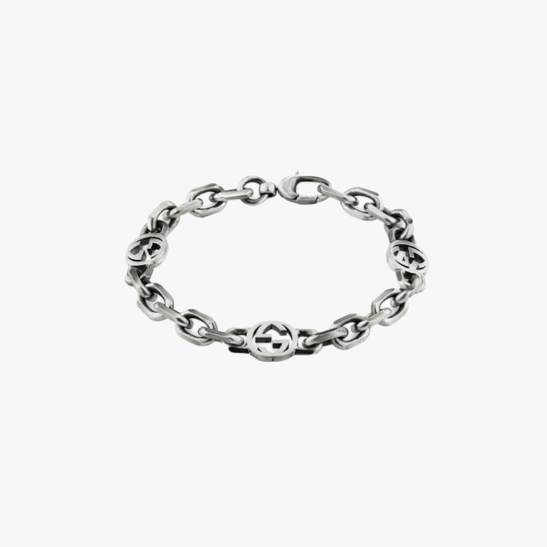 Gucci Silver Interlocking G Aged Bracelet | YBA620798001