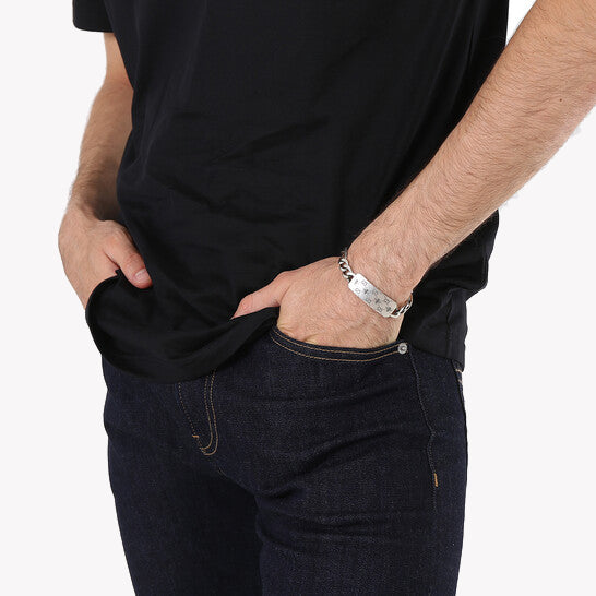 Signature Silver Bee Bracelet with Motif | YBA728264001