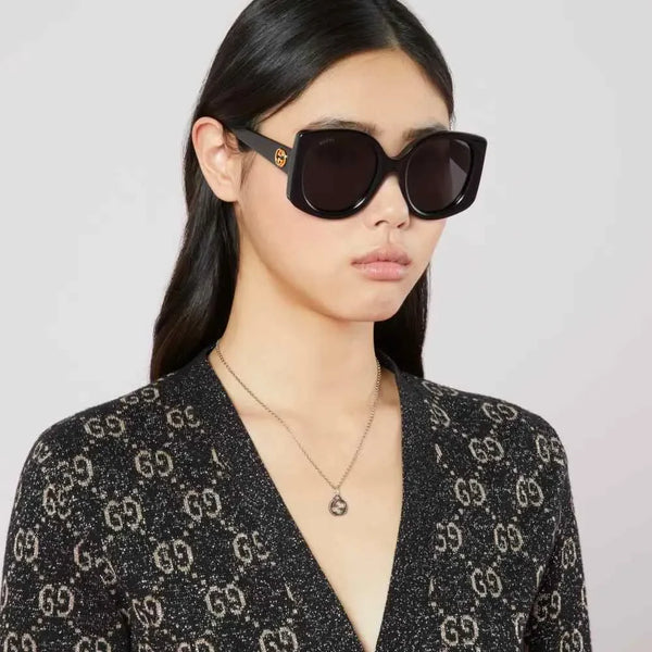 Interlocking G Pendant Necklace in Gold | YBB455535001 by i-watch