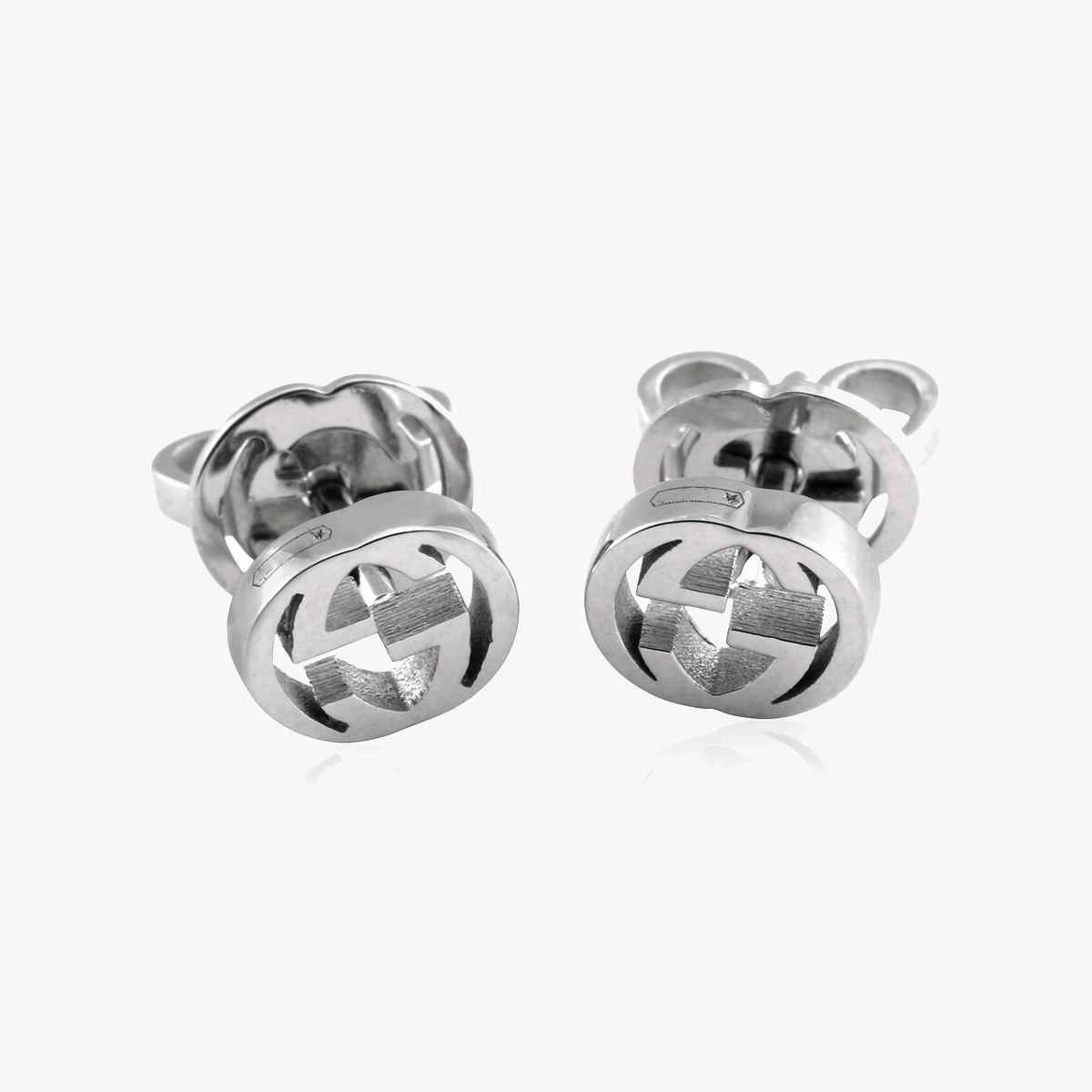 Interlocking G 18ct White Gold Stud Earrings | YBD662111002 by i-watch