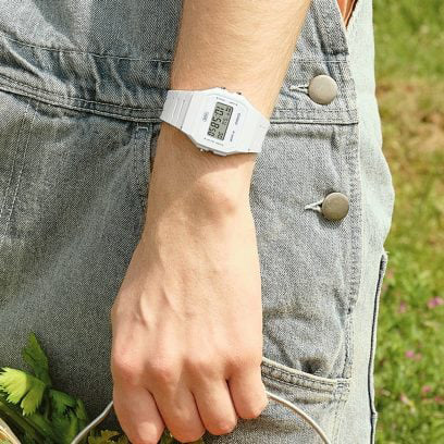 Casio Unisex White Resin Watch, Digital Display | F-91wb-7aef by i-watch