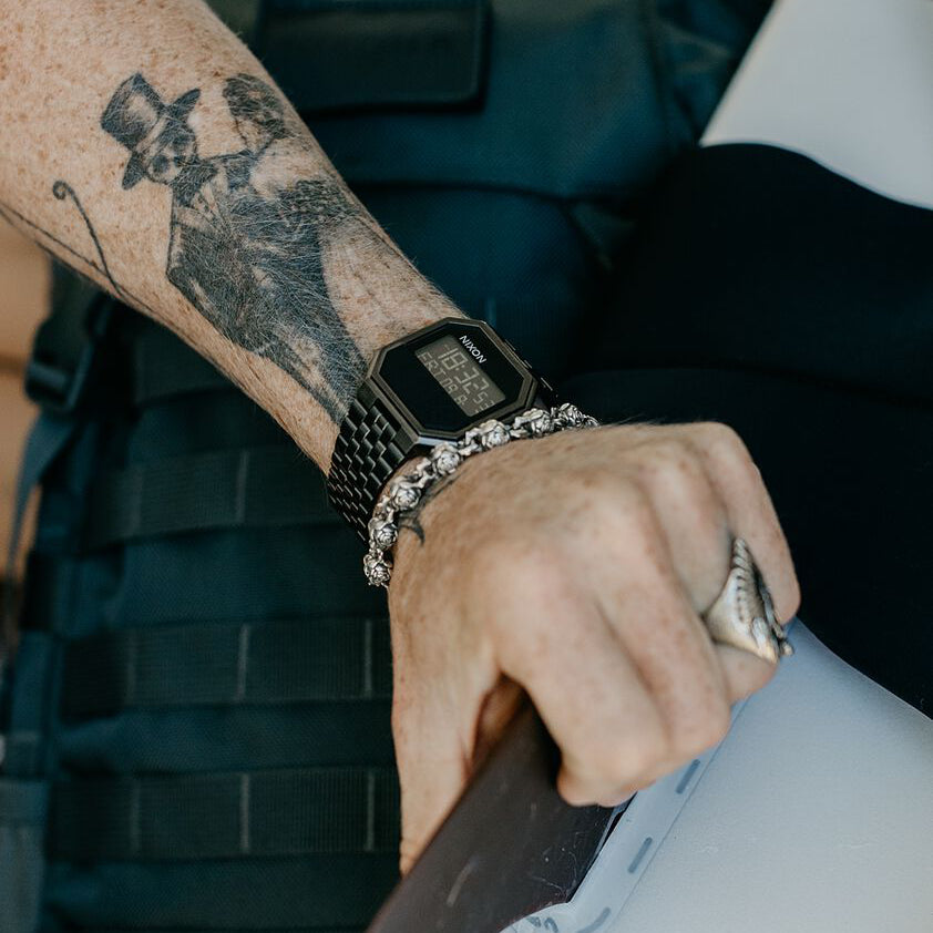 NIXON A158-001 BOLD SOPHISTICATION - STUNNING BLACK STAINLESS STEEL WATCH FOR ANY OCCASION-i-Watch-5