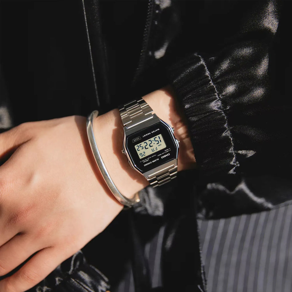 CASIO A158WEA-1EF TIMELESS ELEGANCE - UNISEX VERSATILE WRISTWATCH WITH PRECISION & STYLE-i-Watch-5