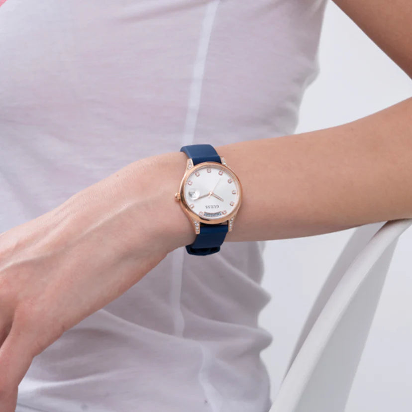 Guess Women's Rose Gold Watch, Blue Silicone Band | Gw0356l1 by i-watch