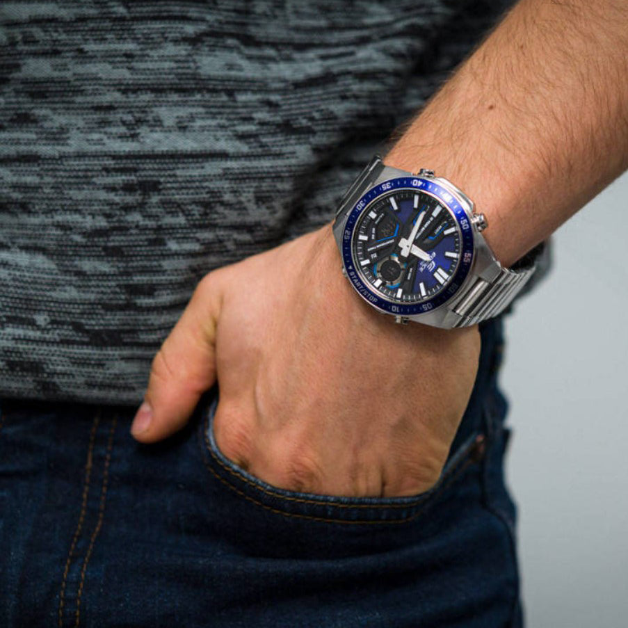 CASIO EFV-C110D-2AVEF - TIMELESS ELEGANCE MEN'S WATCH WITH STYLISH BLUE DIAL & STAINLESS STEEL BRACELET-i-Watch-3