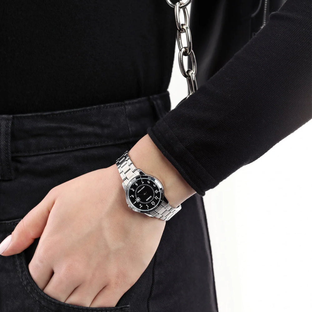 Casio Women's Stainless Steel, White Case/Black Dial | Ltp-V004d-1budf by i-watch
