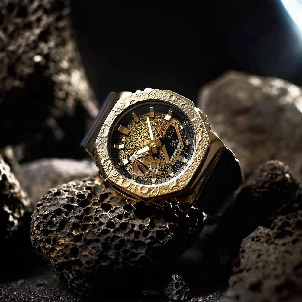 Casio G-Shock Gm-6900-1dr - Tough & Sporty Men's Watch With Stylish Silver Case & Black Resin Band by i-watch