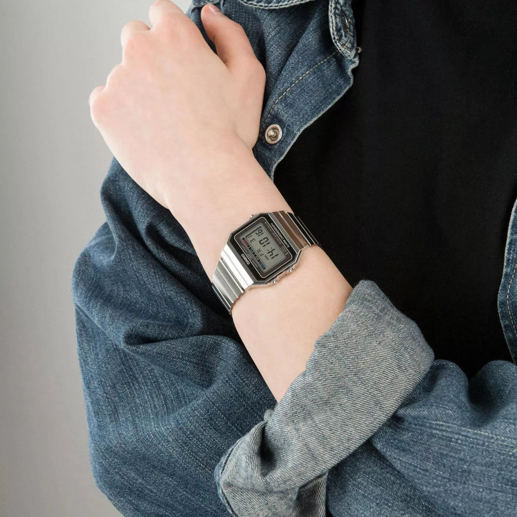 CASIO A700WE-1AEF - TIMELESS ELEGANCE UNISEX WATCH WITH SLEEK DESIGN AND MULTIFUNCTIONALITY-i-Watch-3