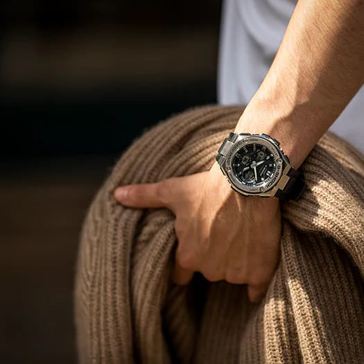 G-Shock Men's Stainless Steel & Resin, Silver/Black | Gst-W110-1aer