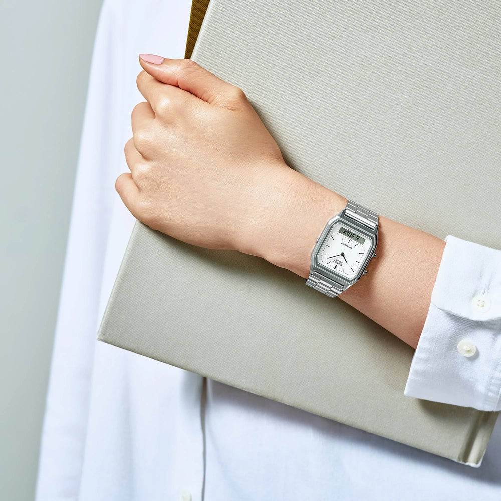Casio Aq-230a-7dmq Elegant Timepiece - Versatile Silver Stainless Steel Dress Watch For All Occasions by i-watch