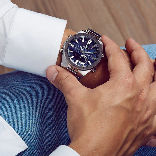 Casio Edifice Era-110d-2avdf - Sporty Elegance With Blue Dial & Stainless Steel by i-watch
