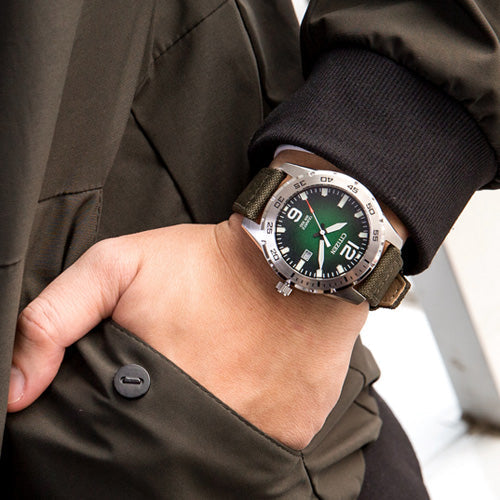 CITIZEN BI1041-06X - MODERN MAN'S STYLISH & FUNCTIONAL TIMEPIECE with Green Dial & Nylon Band-i-Watch-2