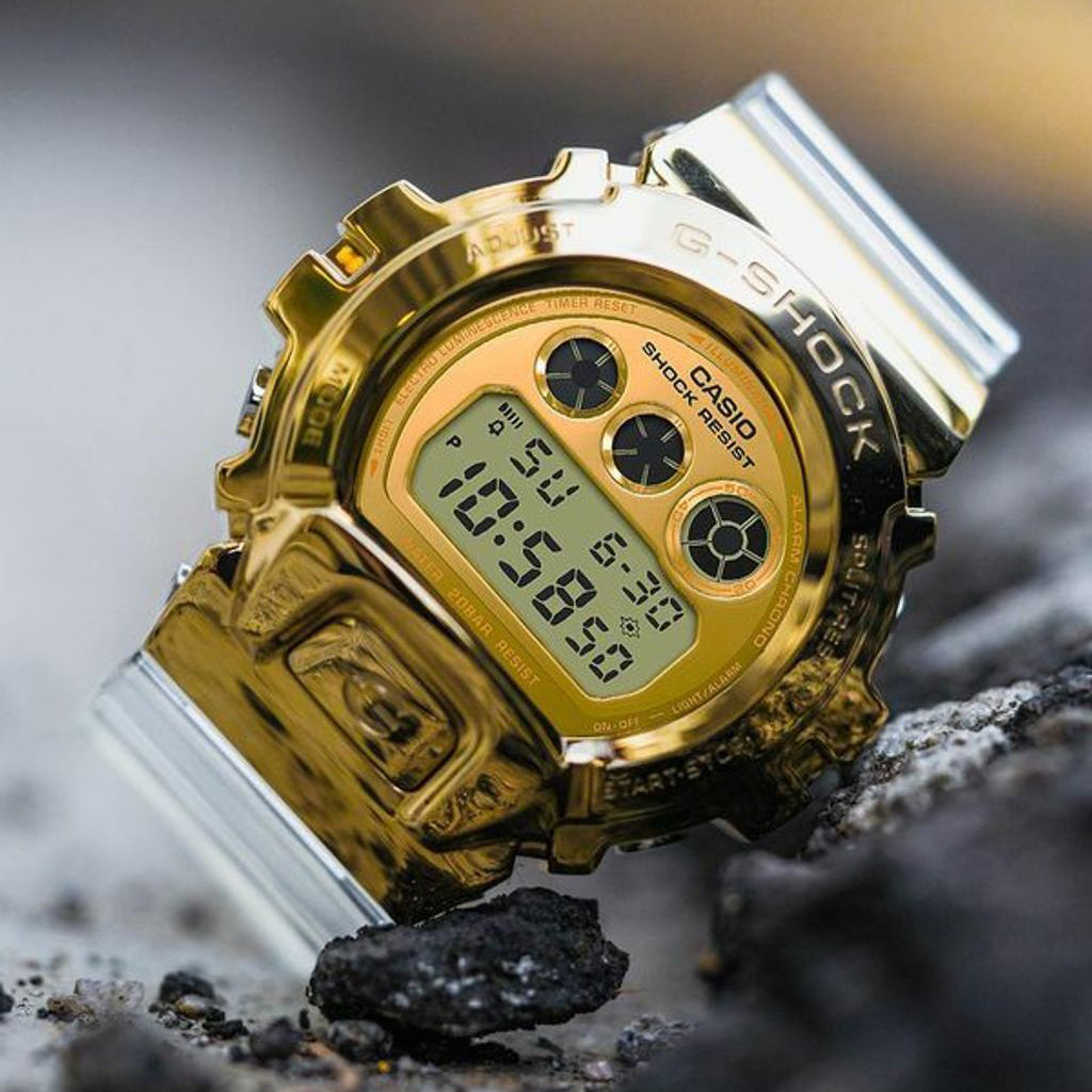 CASIO G-SHOCK GMA-B800-7ADR SPORTY ELEGANCE - COMPACT WHITE WOMEN'S WATCH with Digital Dial and Advanced Fitness Features