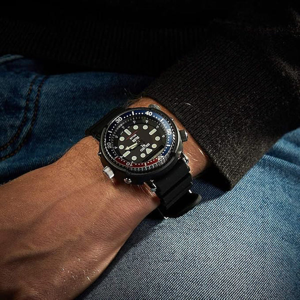 Seiko Men's Dark Blue Stainless Steel Watch, Multicolor Dial | Snj027p1