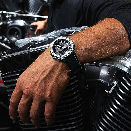 CASIO G-SHOCK GST-B300S-1ADR - STYLISH RESILIENCE MEN'S WATCH WITH RUGGED ELEGANCE-i-Watch-3