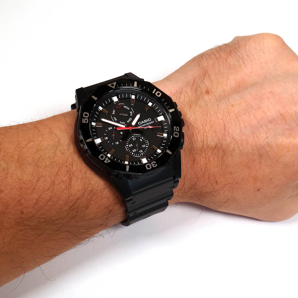 CASIO MRW-400H-1AVDF ADVENTURE READY - MEN'S SPORTY TIMEPIECE WITH BLACK RESIN BAND-i-Watch-4