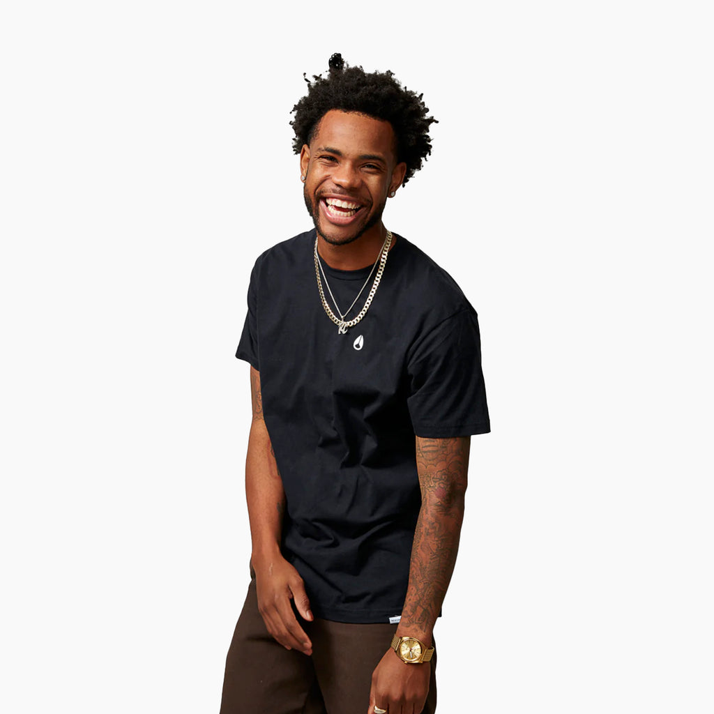 NIXON A1369-510 RADIANT GOLD - STYLISH & DURABLE TIMEPIECE FOR EVERY OCCASION-i-Watch-2