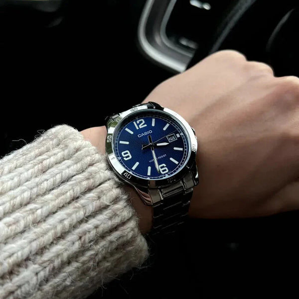 Timeless Elegance Men's Stainless Steel Watch, Silver/Blue | Mtp-V004d-2budf by i-watch