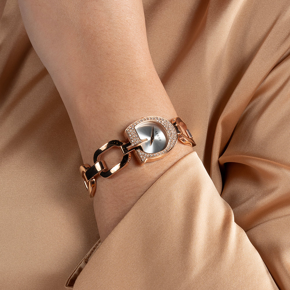 GUESS GW0683L3 - ROSE GOLD ELEGANCE: Chic Women's Watch with Silver Dial and Eco-Friendly Design-i-Watch-4