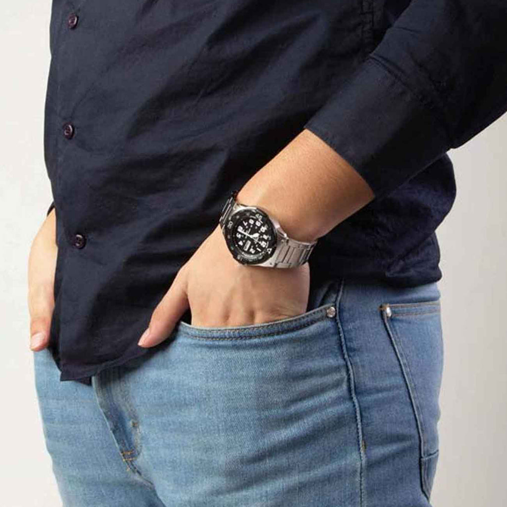 CASIO MRW-200HD-1BVDF - TIMELESS ELEGANCE MEN'S WATCH WITH STAINLESS STEEL BRACELET-i-Watch-2