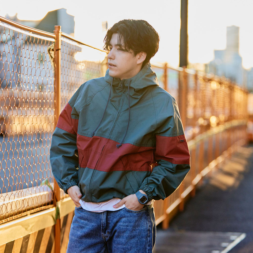 Casio G-Shock Men's Blue Resin Watch, Digital Display | Dw-H5600-2er